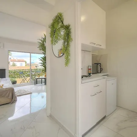 Lumineux Terrasse, Clémenceau-cannes Centre A0b192 Apartamento